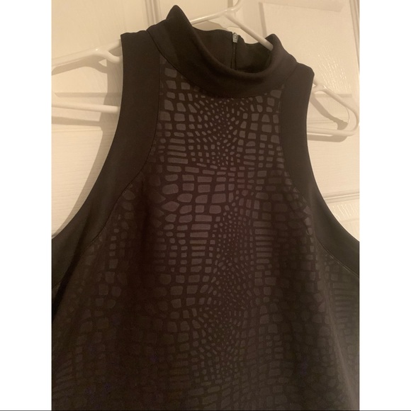 Dynamite Reptile Skin Sleeveless Top, Size L - Picture 2 of 4